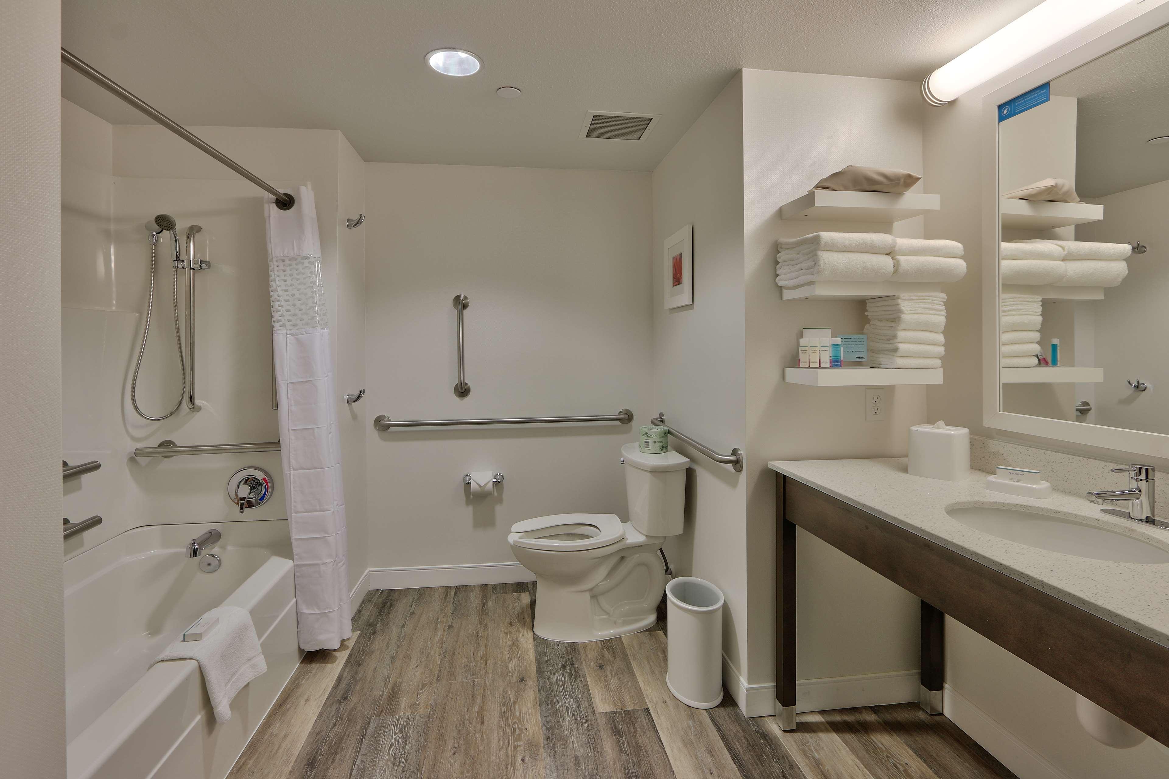 Hampton Inn & Suites Albuquerque Airport Екстер'єр фото
