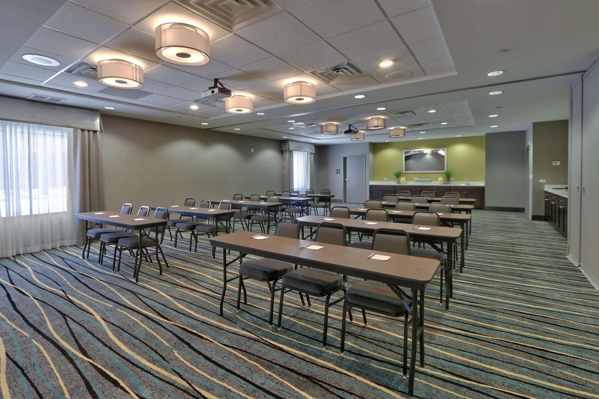 Hampton Inn & Suites Albuquerque Airport Екстер'єр фото